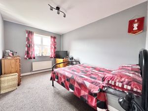 Photo 11- click for photo gallery